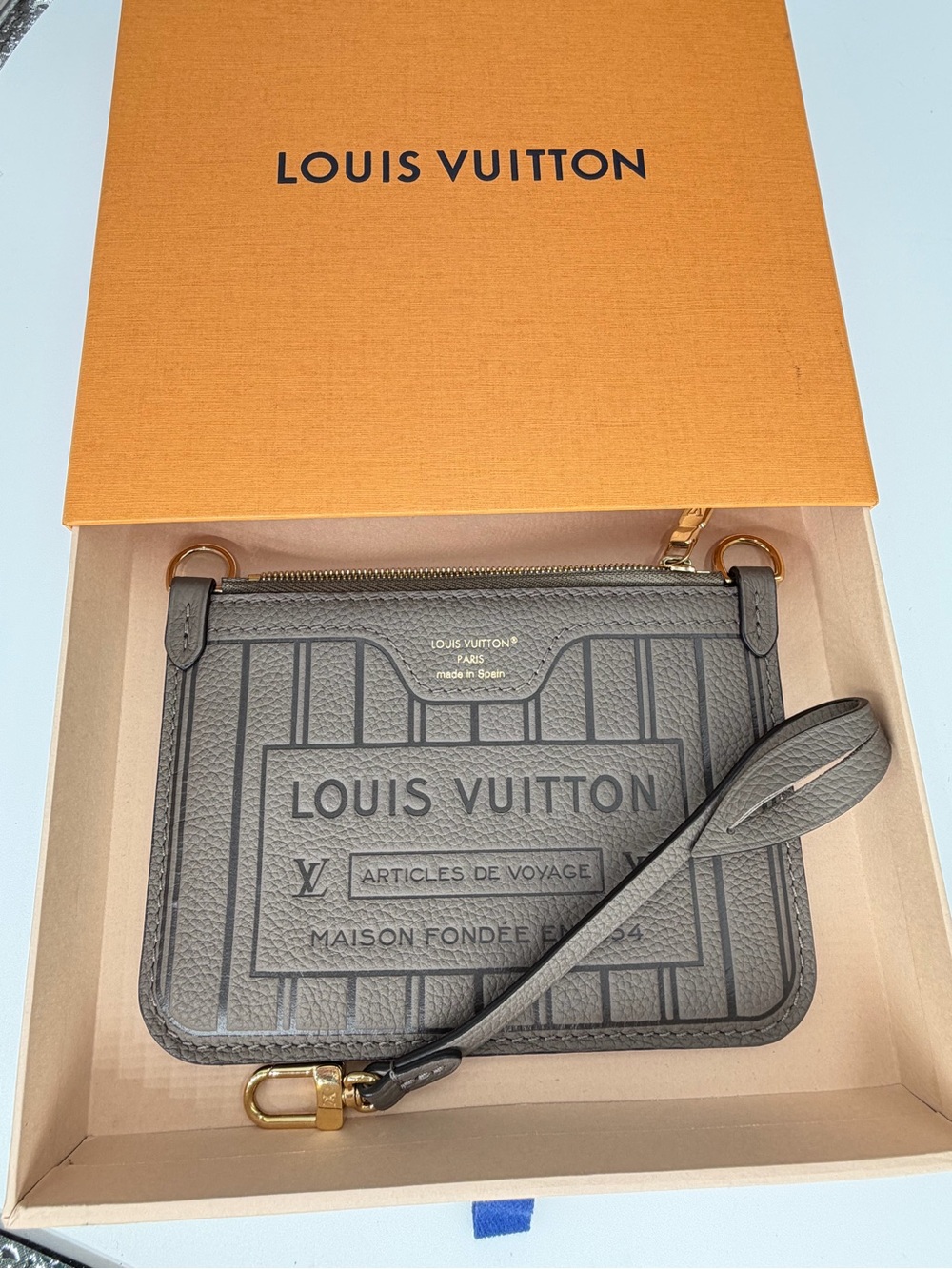 Authentic Louis Vuitton Inside Out Neverfull Pouch BB w/Box and Entrupy COA
